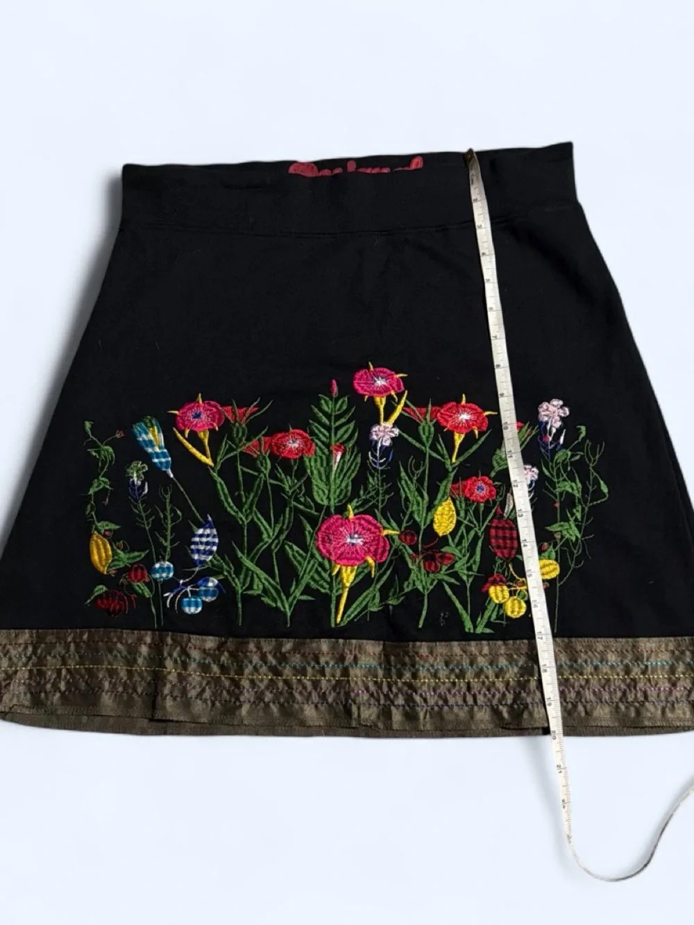 Desigual black line